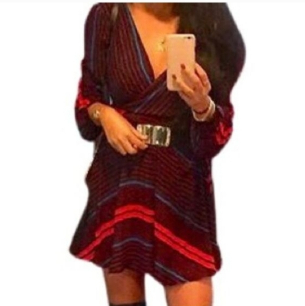 EXPRESS Long sleeves Mini Dress